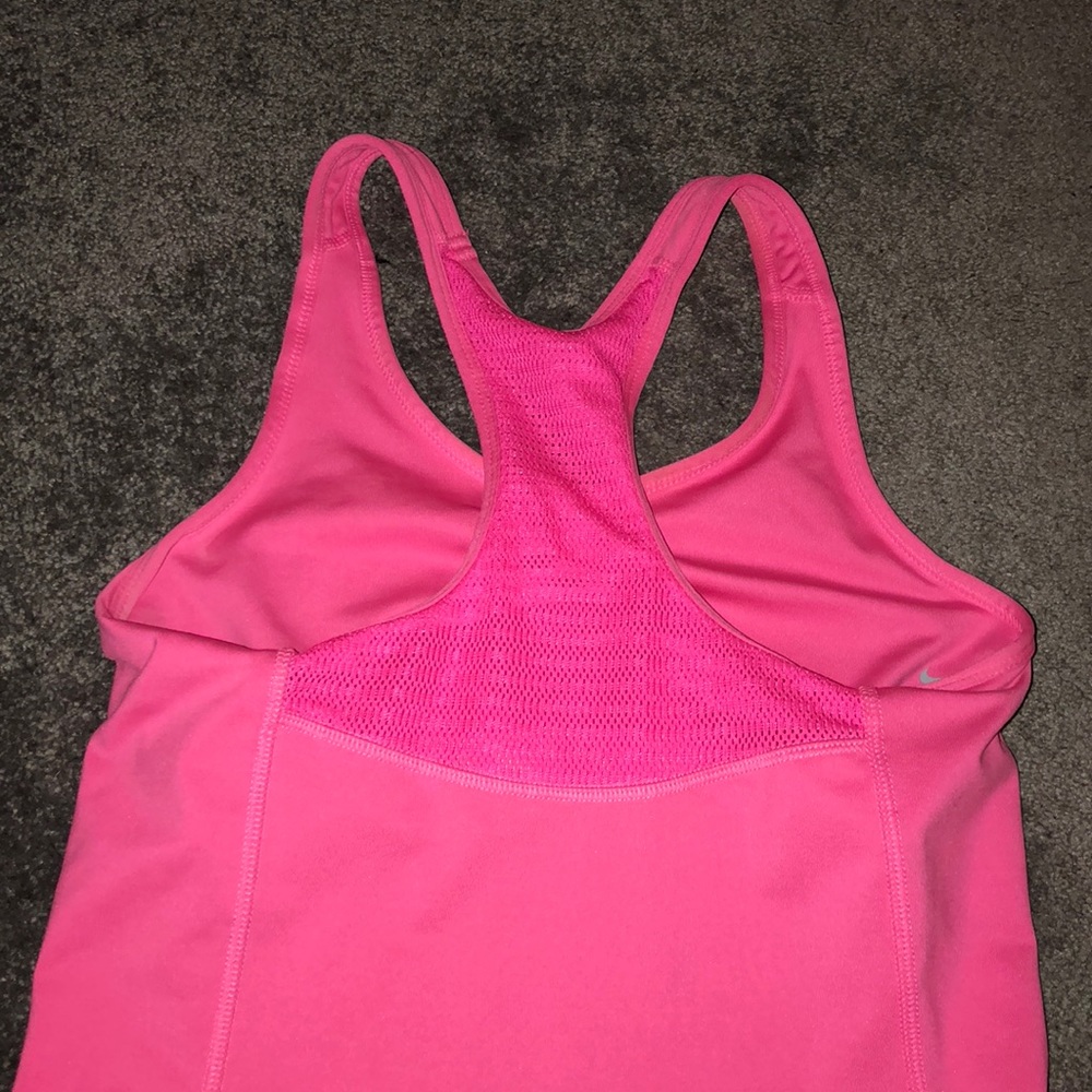 Hot pink Nike Racerback - Picture 2 of 2